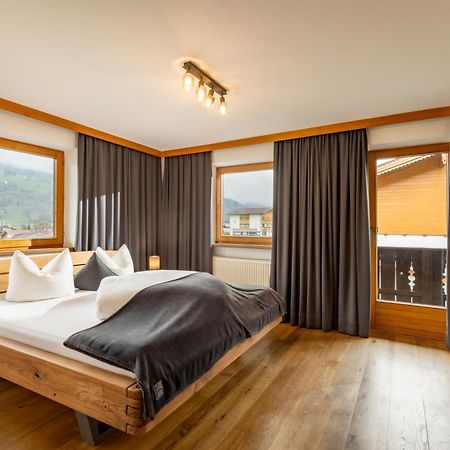 Haus Schroll Apartment Ried im Zillertal Bagian luar foto