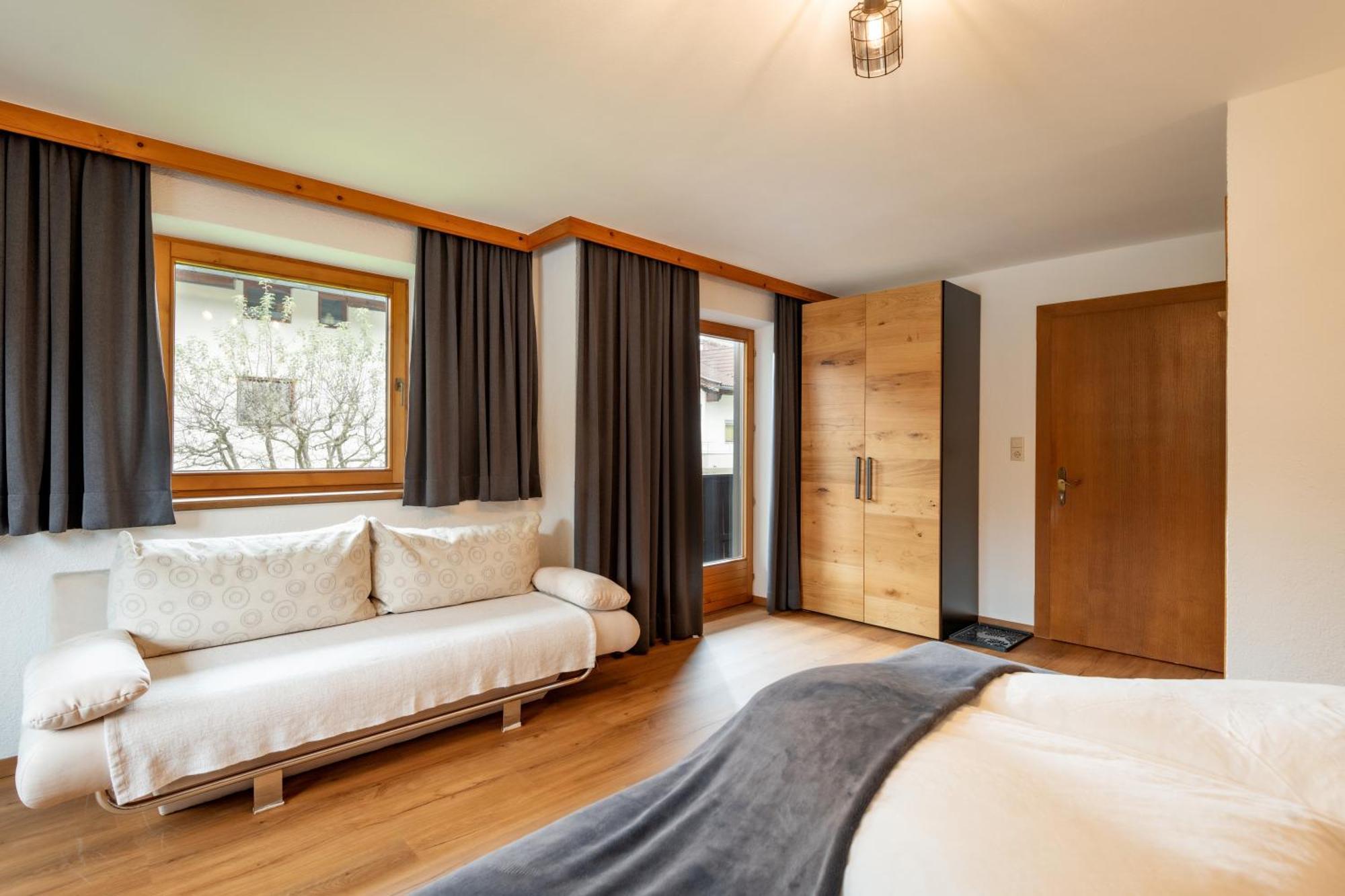 Haus Schroll Apartment Ried im Zillertal Bagian luar foto