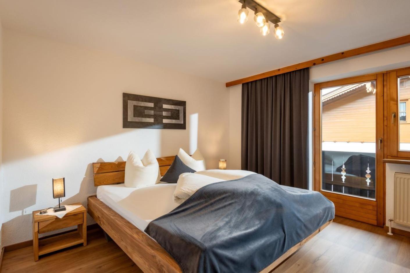 Haus Schroll Apartment Ried im Zillertal Bagian luar foto