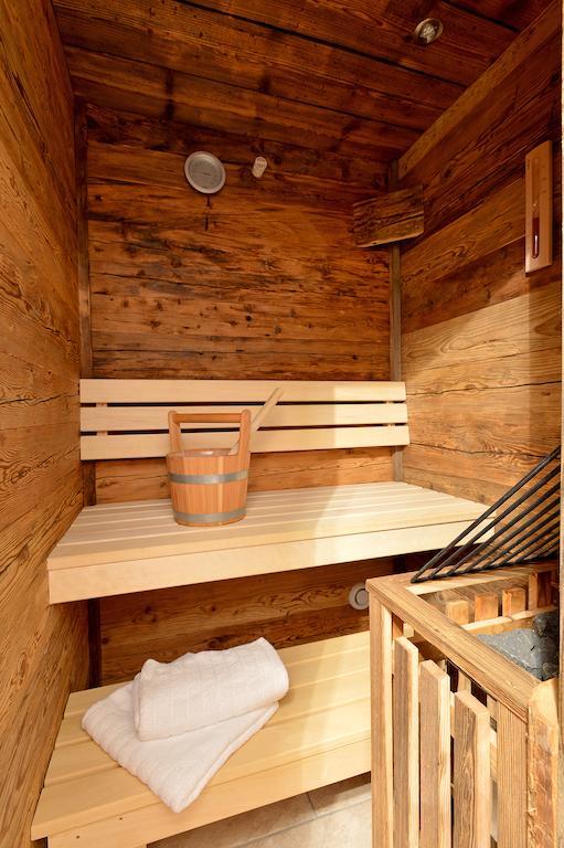 Haus Schroll Apartment Ried im Zillertal Ruang foto